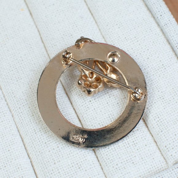 Coro Vintage 1950s Brooch + Two Other Pins - Picture 3 of 6